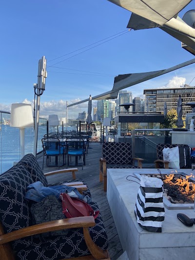 Lift Bar Grill View - Downtown Vancouver